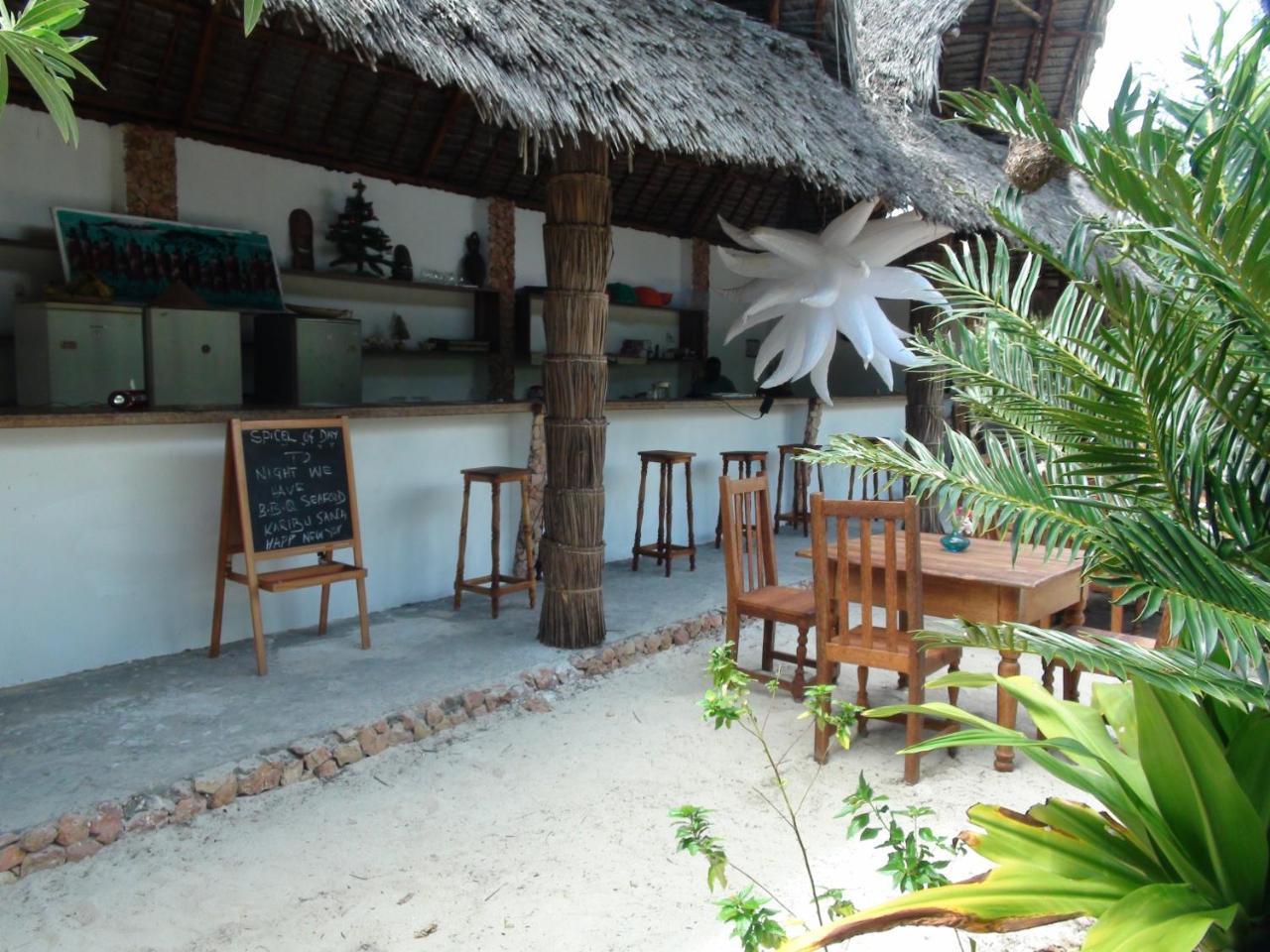 Crim Wind Freedom Hotel Jambiani  Exterior foto